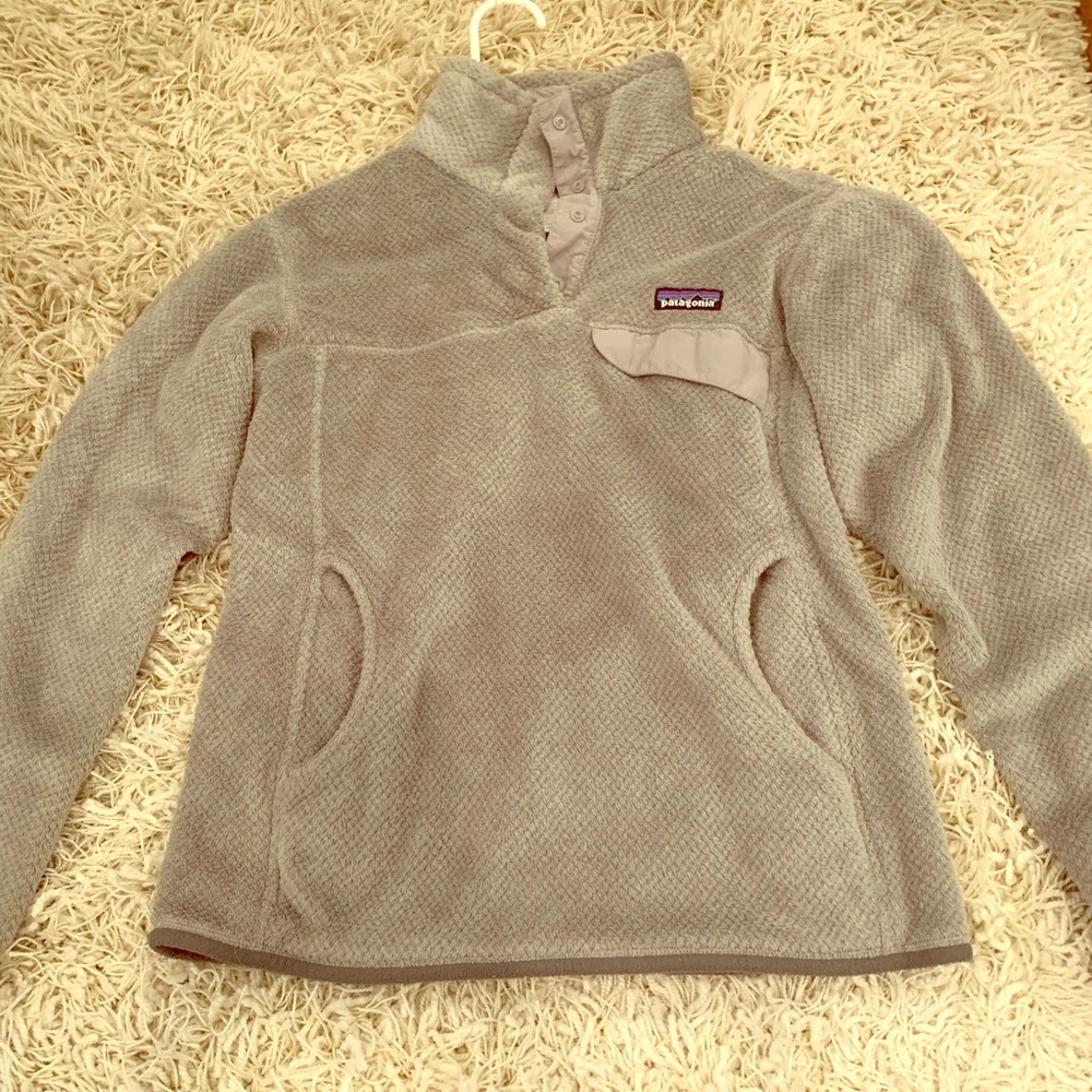 Women’s Patagonia pullover